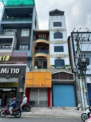 giảm 10 tỷ,chủ cần bán nhà mặt tiền đường hoàng văn thụ p.9 quận phú nhuận.dt:3,7x19m2 giá 27 tỷ