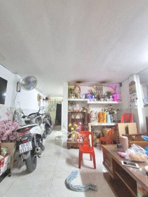 chỉ 3tỷ9 thôi - 1/ lâm văn bền - dc hiện hữu - xe hơi tới nhà - 50m2 - 3 tầng kiên cố