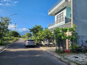 đất hai mặt tiền khu đô thị golden hills city giá chỉ 3.8 tỷ diện tích 150m2- liên chiểu đà nẵng.