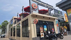 chính chủ bán nhà góc 2 mặt tiền 41 trần não - dt: 6.3 x 34m. hđt: 105 triệu/tháng - giá bán: 40 tỷ