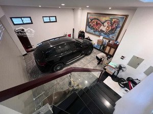 bán nhà phố trần quang diệu - đống đa 67m x 7 tầng x mt 6m - giá:33tỷ - phân lô - lô góc - kd - oto