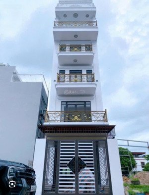 bán nhà giáp tên lửa, bình tân, 5x15m, 4 tầng, hẻm 7m, giá chỉ 6.1tỷ