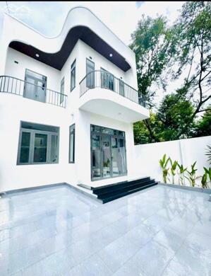 Nhà Mê,Đẹp,7,3*15m,hẻm Phùng Hưng,gần chợ Đê