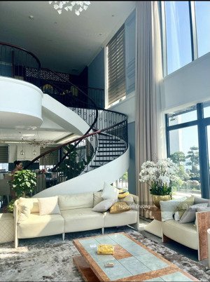 chính chủ bán căn duplex 270m2, 4pn 4vs, view hồ tây và sông hồng, cc heritage west lake. giá 70 tỷ