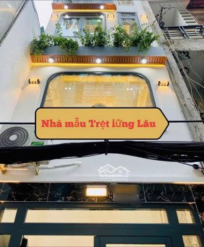 bán nhà shr 3 tầng - hẻm xe hơi - sát đường chính - quận 7