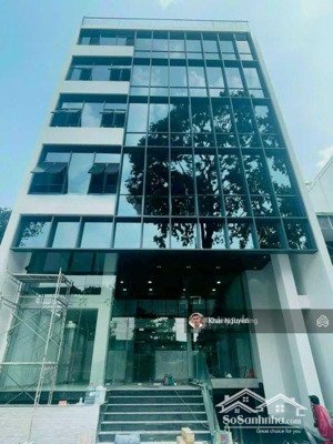 siêu phẩm tốt nhất! mặt tiền ngay trần não - quận 2. (10x30m) xd hầm 7 lầu. hđt: 210 tr/th