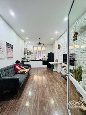 vip ba đình - 10m ra ô tô - 20m ra mặt phố kim mã - kinh doanh cực đỉnh