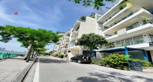 bán nhà mặt phố tại đường từ hoa 175m2, giá 150 tỷ. tây hồ