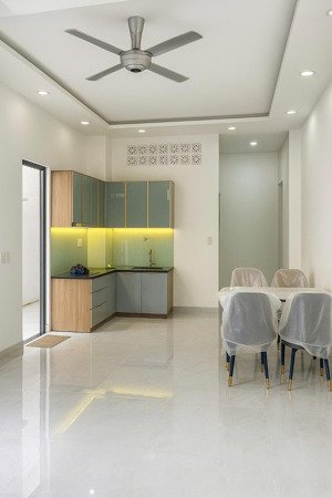 nhà hẻm xe hơi trung tâm phú nhuận có thang máy giá chỉ 8,6 tỷ