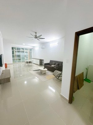 bán căn hộ 3pn nhà mới - fullnt- shr - tầng cao thoáng - cc bellezaq7- dt 124m2- giá 4.95 tỷ