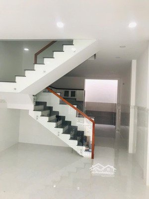 chính chủ bán nhà hxh 1/ tân kỳ tân quý p tân quý q tân phú 4 x 16m cn 64m2 1 lầu 7 tỷ