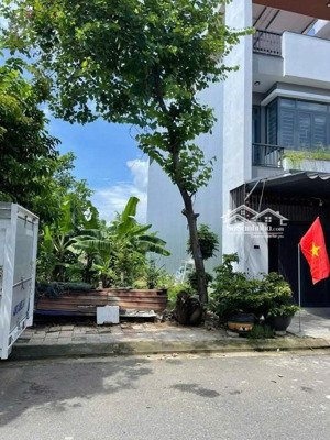 chính chủ cần bán lô đất mặt tiền trần quý khoách, hoà minh, liên chiểu.đà nẵng