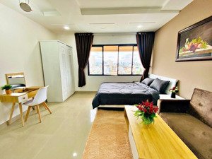 chính chủ cho thuê 1pn+studio tách bếp full tiện nghi ngay cầu lê văn sỹ. giảm 500k/th