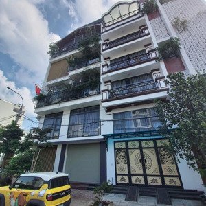 chỉ hơn 200 triệu /m2 có nhà ccn lai xá - 62m2 - 5t - thang máy - vỉa hè kd - sát vành đai 3.5