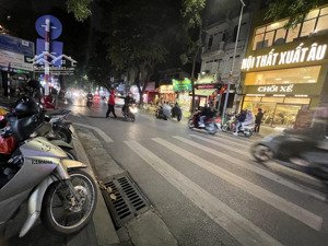 nhà mặt phố lò đúc, hai bà trưng, kinh doanh dòng tiền, mặt tiền khủng, hai thoáng vĩnh viễn.