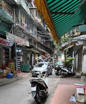 bán nhà phố lò đúc _ vip trung tâm _ phân lô _ ô tô đỗ cửa _ vỉa hè 2 thoáng