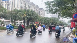 cần bán gấp, ba la hà đông, 67 m2, mt 5 m, 2 thoáng, kd đỉnh. ô tô 45c đỗ cửa. chỉ hơn 10 tỷ