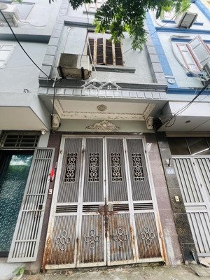 bán đất tặng nhà 3 tầng mễ trì hạ , s: 46m2 giá: 7.7tỷ