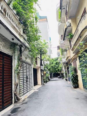 nhà đẹp full nội thất 5pn, ở luôn, ôtô đỗ cửa hiếm khu tây sơn-nguyễn trãi-ngã tư sở- trường chinh