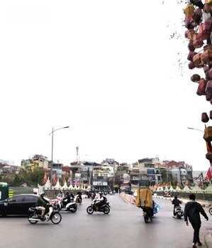 chính chủ bán nhà mặt phố quan nhân, thanh xuân, 130m nở hậu phong thủy 2 mặt tiền thoáng