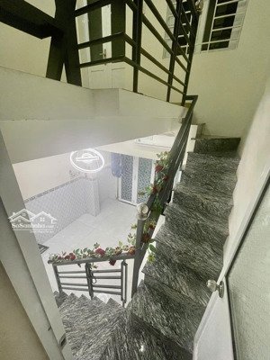 giá 1tỷ780 - cần bán nhà trung tâm thành phố nha trang, 7 nhà ra đường ngô gia tự, đã hoàn công