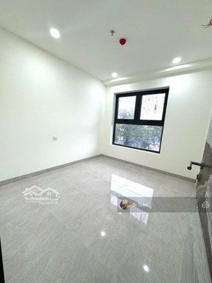 cần bán căn hộ ccu01 tầng trung đẹp viêw sông mát mẻ