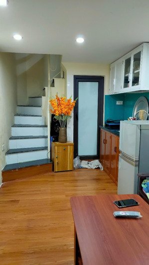 bán nhà tân mai - kim đồng, 18m2 x 3t đẹp, đủ nội thất. giá chỉ 1,55 tỷ