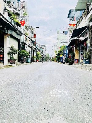 gấp! giảm 300 triệu còn 8.2 tỷ - nhà 4 tầng hoàn công đủ - 52m2 4pn - đường 6m - linh tây, thủ đức