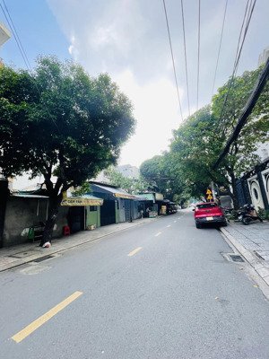 bán gấp nhà chdv tân bình ,dt 5x16m(nh:5,7m), 5 tầng, 12 phòng giá chỉ 15.9 tỷ