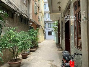 diện tích khủng trung tâm quận thanh xuân,phố tô vĩnh diện,dt 60m2 x 3 tầng,mt 3,1m