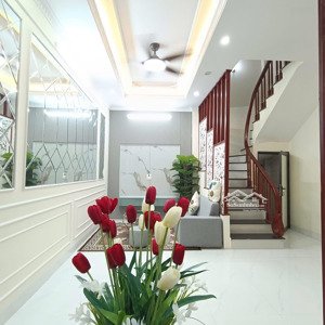 cần bán nhà phường phúc lợi-long biên 33m 5 tầng giá cực sốc