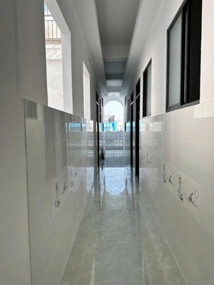 bán tòa nhà nhà căn hộ dịch vụ đường nguyễn hữu tiến, giá 31.5 tỷ