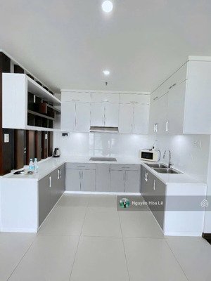 cho thuê nhanh căn hộ green valley phú mỹ hưng 2 phòng ngủ, nhà trống