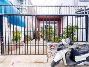 nhà cấp 4 giá cực tốt khu vực - mặt tiền hẻm 4m 2144 huỳnh tấn phát, đông dân cư 5mx16m giá 5,2 tỷ