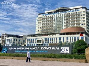 BÁN NHÀ 1 TRỆT 3 LẦU MẶT TIỀN KINH DOANH NGAY BỆNH VIỆN ĐỒNG NAI