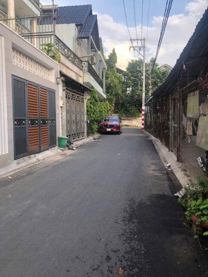 nhà 1 trệt 1 lầu hẻm 8m phường tăng nhơn phú a