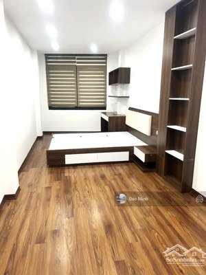 hiếm! giá siêu hời bán nhà mặt phố 7 tầng đặng tiến đông, đống đa, thang máy, kinh doanh sầm uất