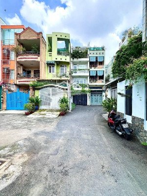 bán siêu vị trí lõi q10 - khu vip kd đỉnh hiếm nhà bán - chỉ 8.x tỷ