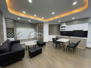 bán căn hộ chung cư 3 phòng ngủ, 2 tại 7a lê đức thọ: 