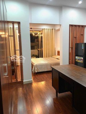 mặt tiền nguyễn chí thanh, phường 7, quận 10, dt: 8,2m x 27,5m dtcn 219m, giá 73.8 tỷ