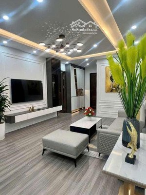 gia đình cần bán gấp căn hộ chung cư c1 ngõ 323 xuân đỉnh - 74m2 giá chỉ hơn 5 tỷ - sổ lâu dài.