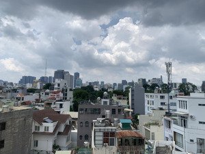 mặt tiền hai bà trưng quận 1, đường 2 chiều vỉa hè, diện tích 98m2 xây 6 tầng thang máy, chỉ 45 tỷ