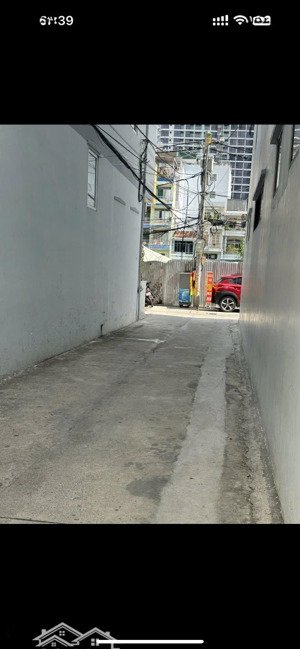 bán nhà 2 tầng căn góc hẻm hoàng hoa thám trung tâm nha trang,cách đường chính 120m