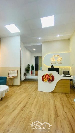 siêu phẩm thanh xuân! chính chủ bán nhà mặt phố hoàng ngân lô góc 5.5m mặt tiền kinh doanh đỉnh