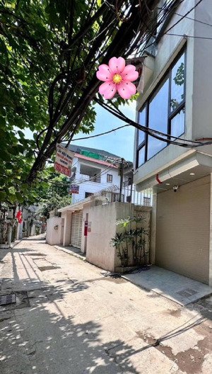 chiính chủ bán nhà bồ đề - hồng tiến dt 36m2 -mt 6.3m - 9.3tỷ- 6tầng -thang máy- full nội thất