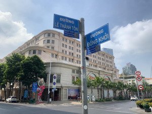 homestay 1 nhà ra mặt tiền đồng khởi q1 dt 52m2 x 5 tầng, ngang 4.2m, dt 100tr/th, chỉ 19.6 tỷ