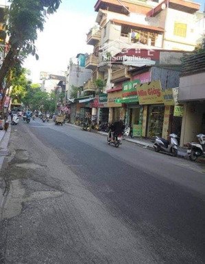 mặt phố p việt hưng 121m2 nhỉnh 150tr/m2 kinh doanh sầm uất