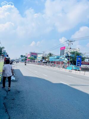 Nhà hẻm xe hơi Đường Số 10 ngay Co.op Mart Bình Triệu Hiệp Bình Chánh, sổ hồng 90m Giá Tốt