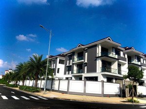 căn biệt thự him lam duy nhất giá 21 tỷ, vị trí đắc địa. cơ hội vàng cho chủ nhân xứng tầm