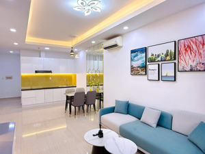 bán căn hộ res green tower 52m2 2pn 1wc 3.3 tỷ, có sổ hồng. lh: 